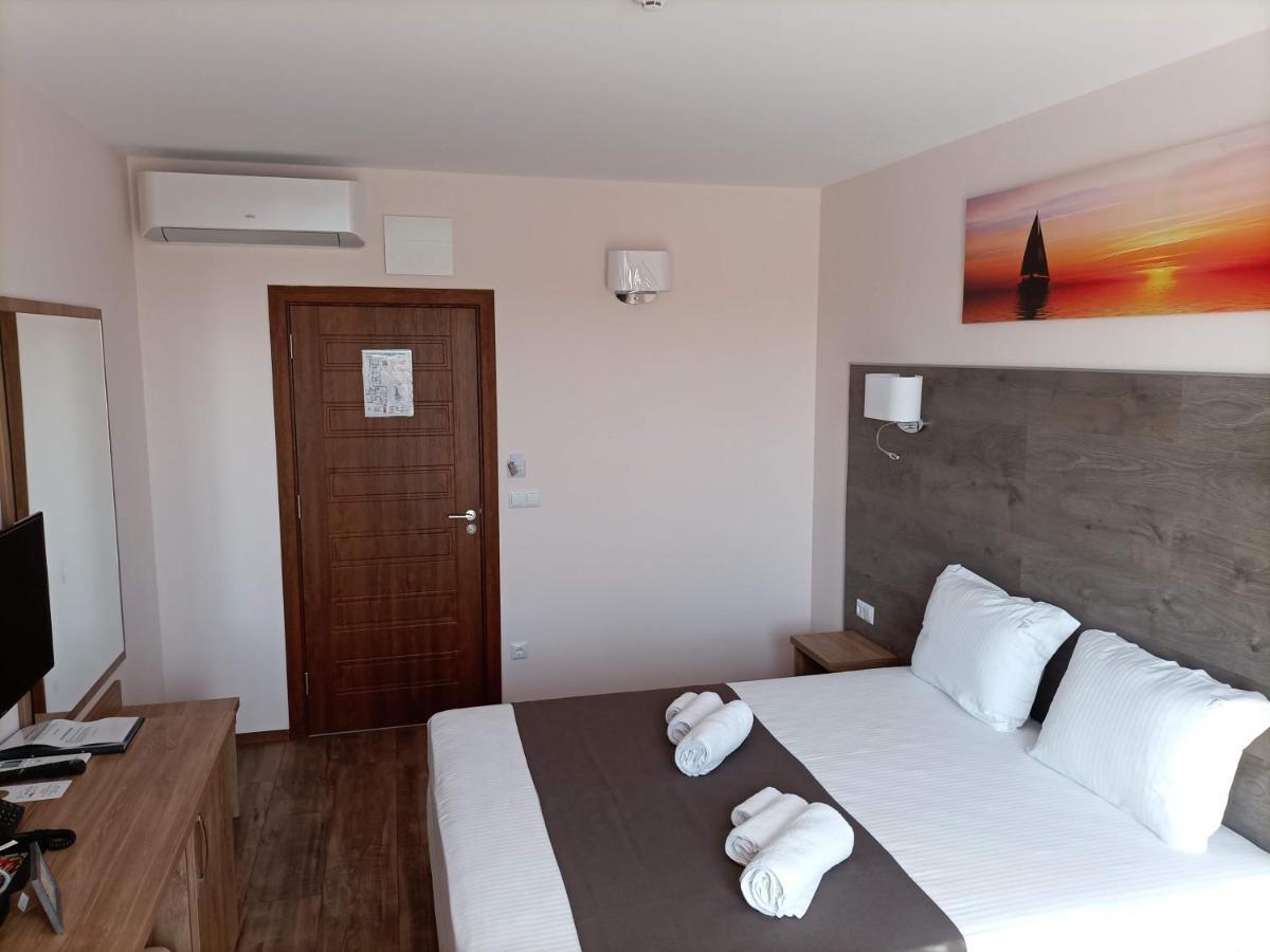 Hotel Vanilla, Varna - Free Parking Eksteriør bilde